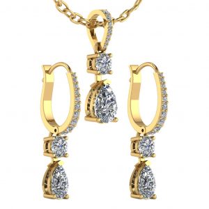 Earring and Pendant Set with Pear and Round diamond